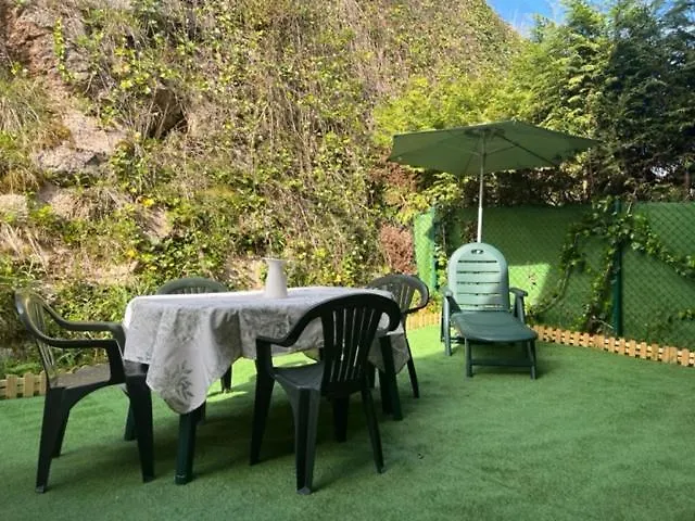 Casa Buganvilla. Con Jardin, A 100 Metros Del Centro. Appartement