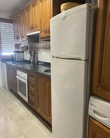 Apartman Casa Buganvilla. Con Jardin, A 100 Metros Del Centro.