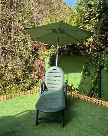 Apartman Casa Buganvilla. Con Jardin, A 100 Metros Del Centro. *